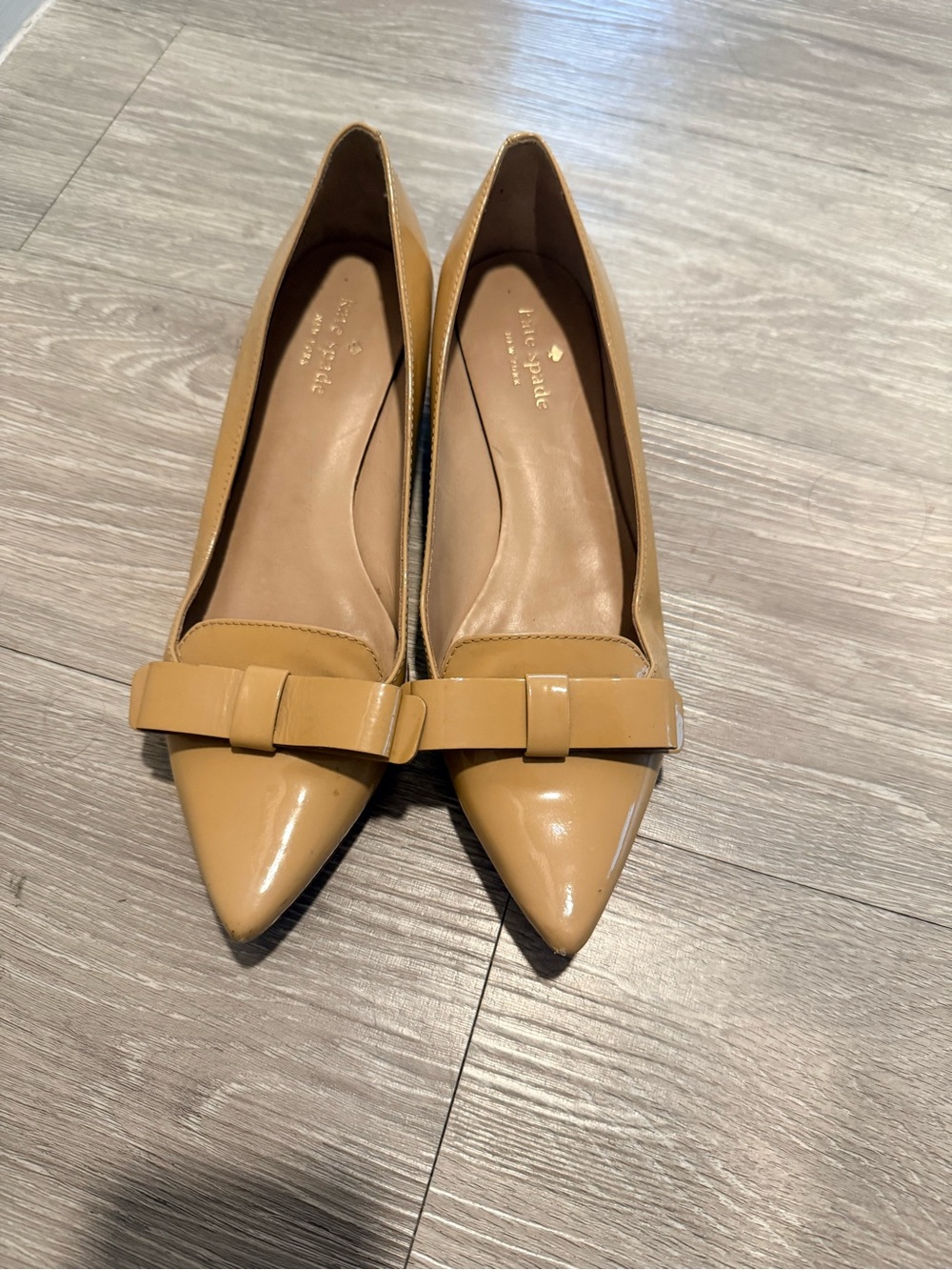kate spade Patent Leather Pointed-Toe Flats with Bow in Tan